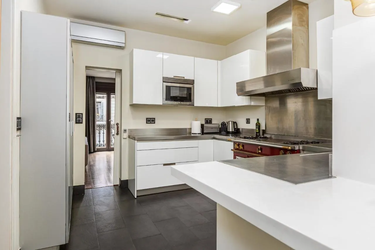 3Br - 2Bh Luxury Apartment 5 Min From Paseo De Gracia Barcelona Spain